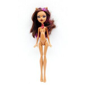 Monster High 2008 Clawdeen Wolf  Doll